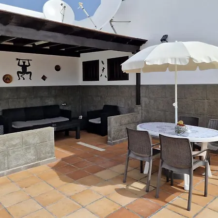 Villa Lola *